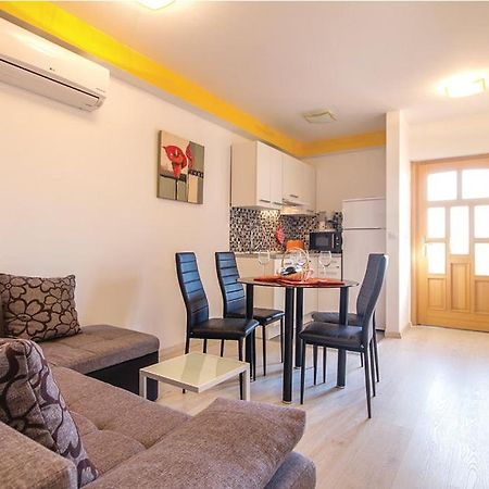 Appartement Mirjana à Pjescana Uvala Extérieur photo