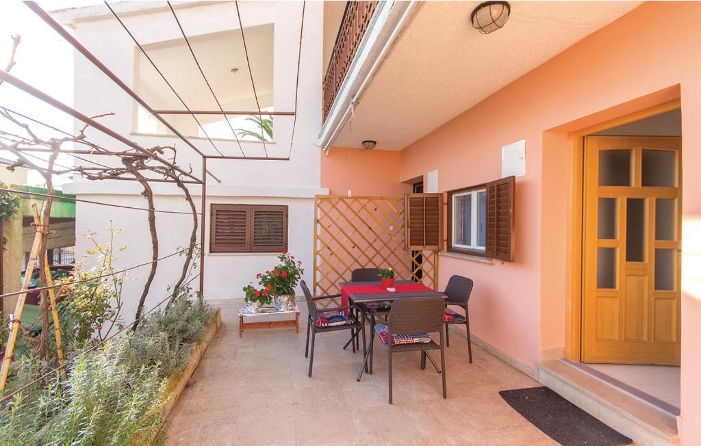 Appartement Mirjana à Pjescana Uvala Extérieur photo