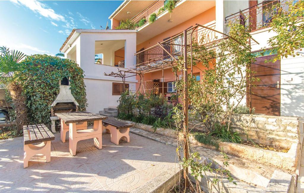 Appartement Mirjana à Pjescana Uvala Extérieur photo