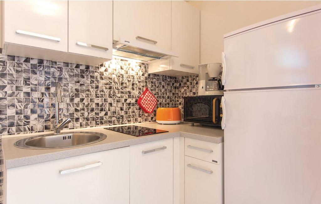 Appartement Mirjana à Pjescana Uvala Extérieur photo